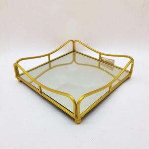 DECOR DE MESA BANDEJA METAL 24X24X6 DOURADO